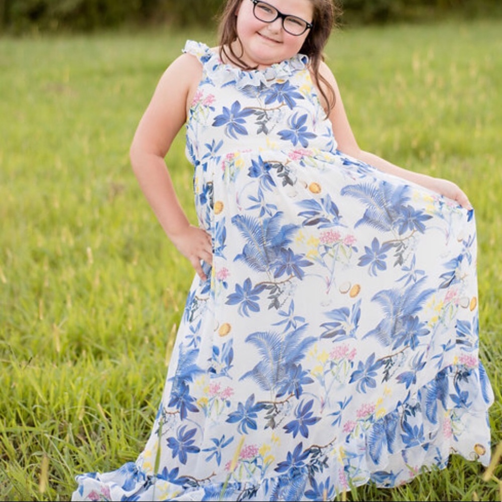 Children’s maxi dress size 14/16